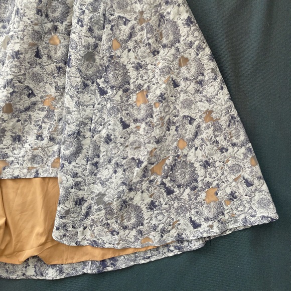 Elliatt Gobi Gown in Blue, NWT, Small - Picture 12 of 13